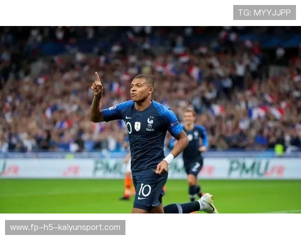 姆巴佩带领法国迎接世界杯挑战，冲击个人巅峰